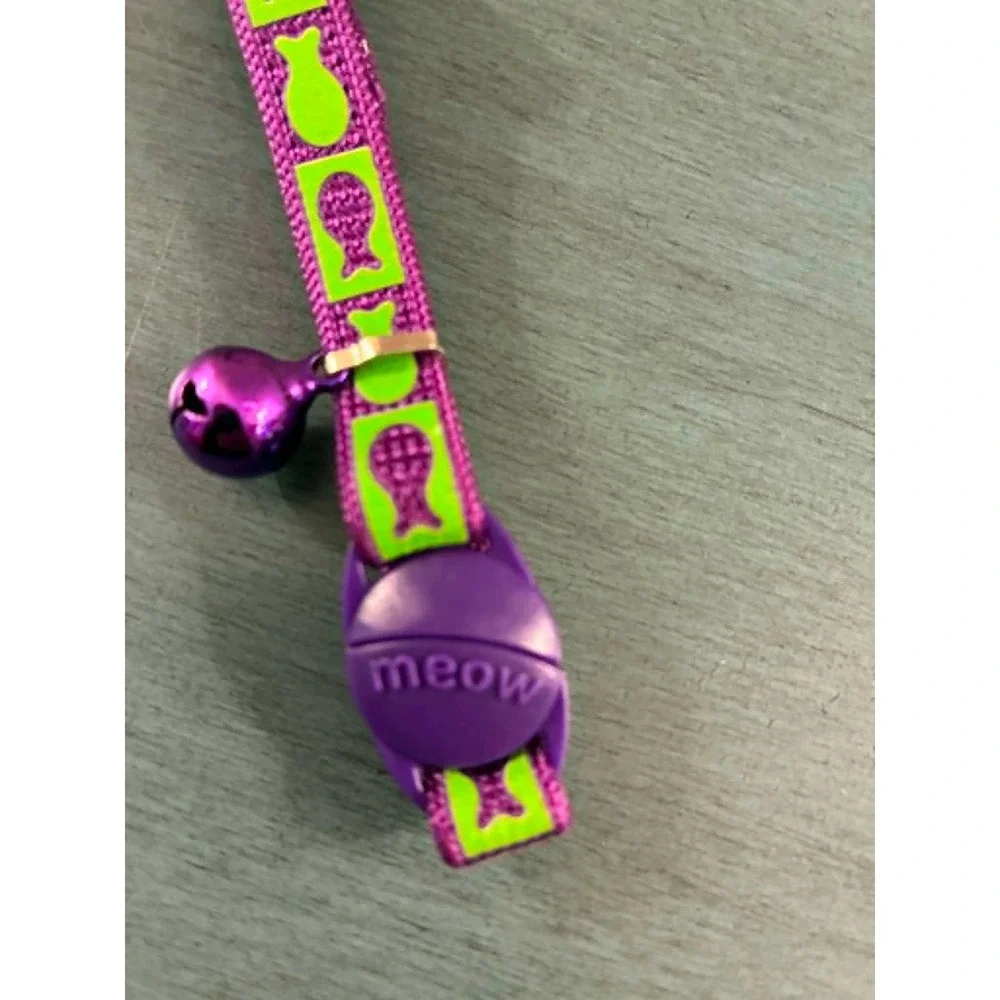 Whisker City Kitten Collar 6-9in Purple Glow in the Dark New Fish Bone Bell